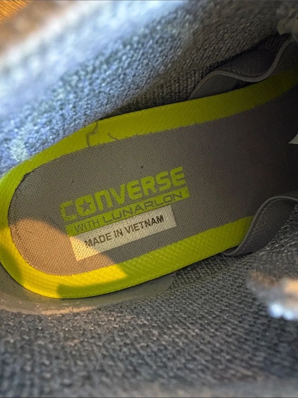 Converse Chuck Taylor All Star Flyknit High Top Sneakers Men’s 9/Women’s 11 Gray - Picture 9 of 10